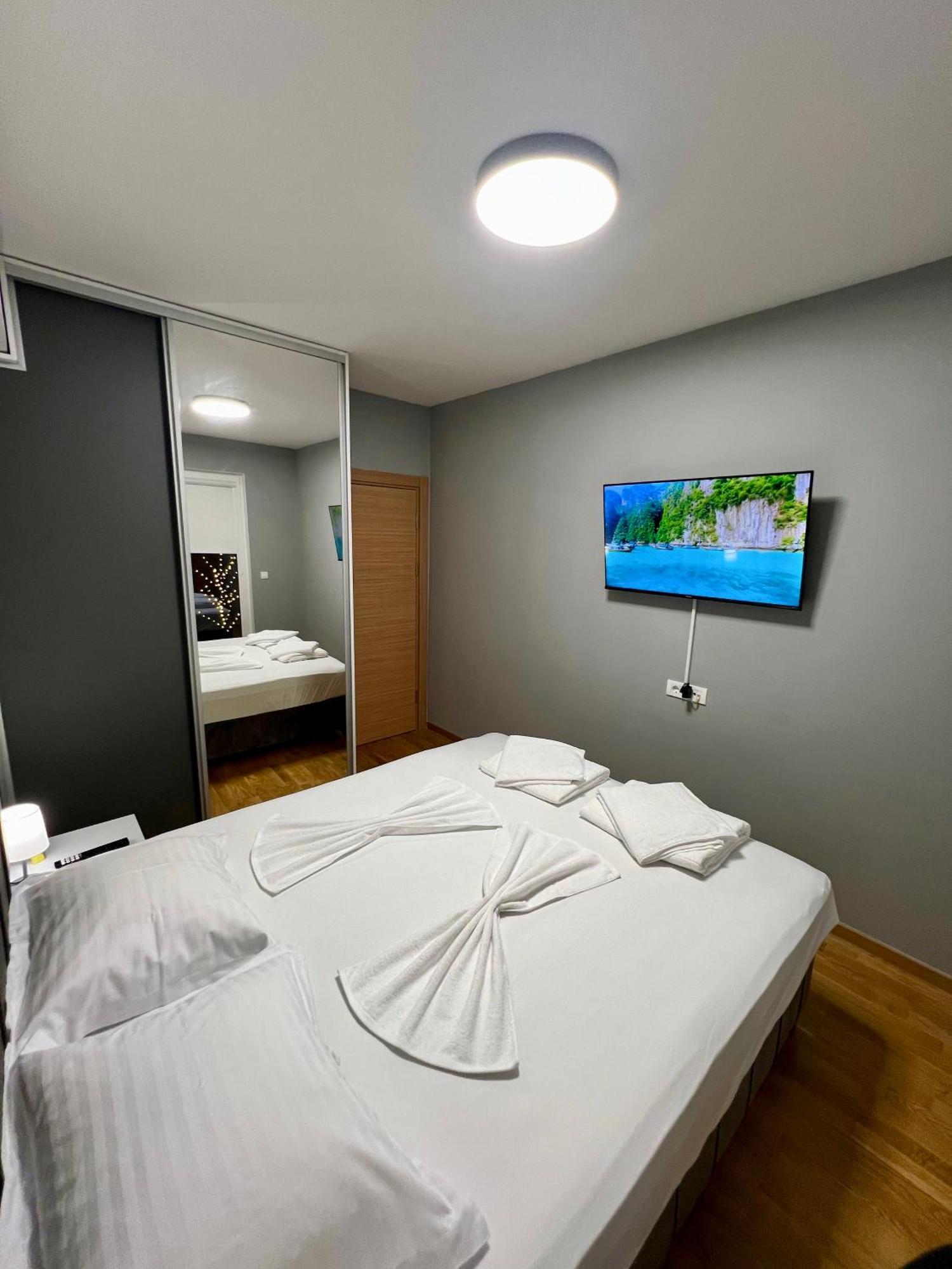 Aj Luxe Residence Skopje Ngoại thất bức ảnh