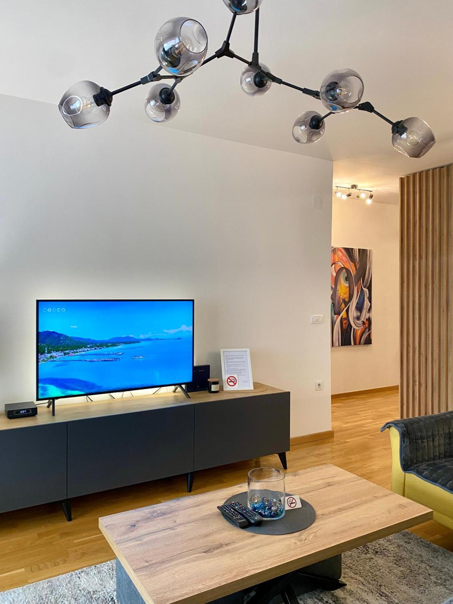 Aj Luxe Residence Skopje Ngoại thất bức ảnh